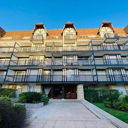 Le Petit Ecrin De Deauville Exterior photo