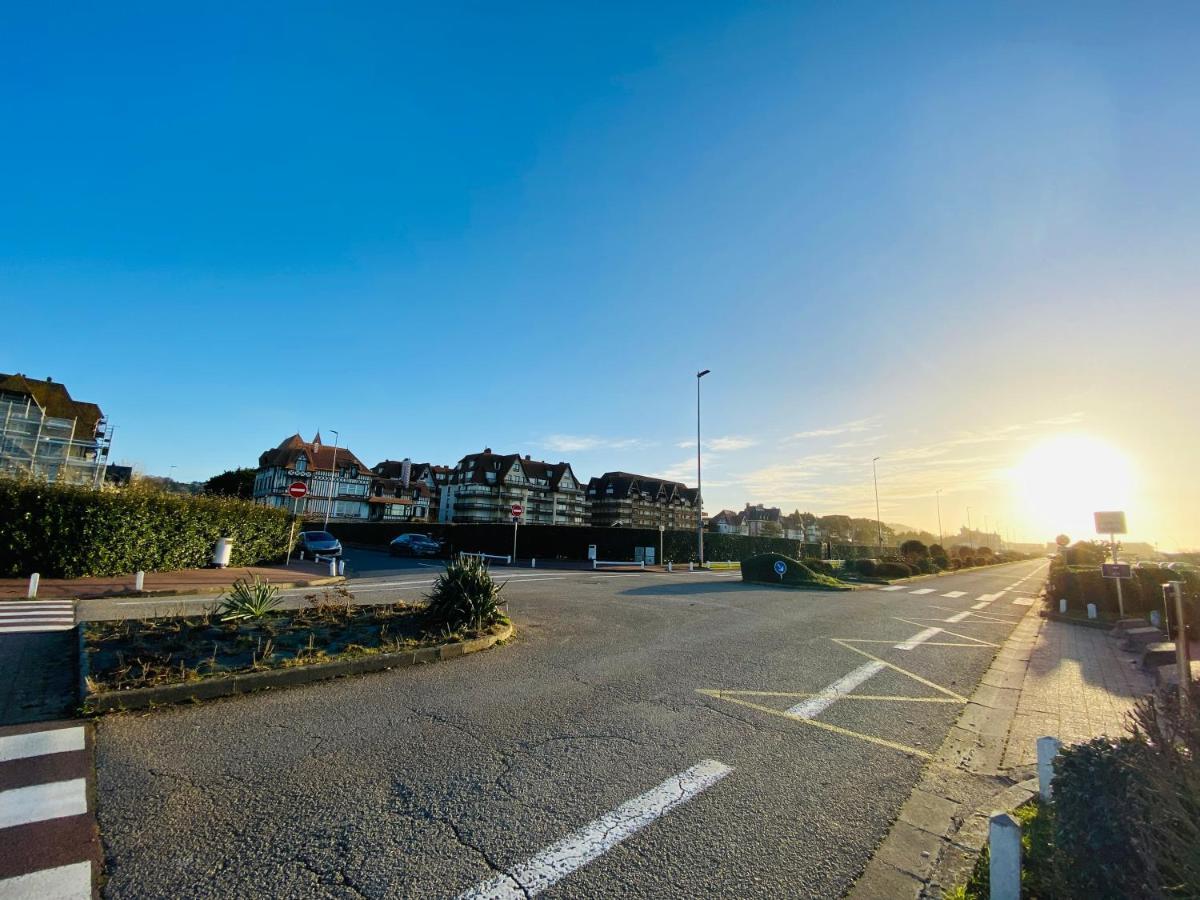 Le Petit Ecrin De Deauville Exterior photo